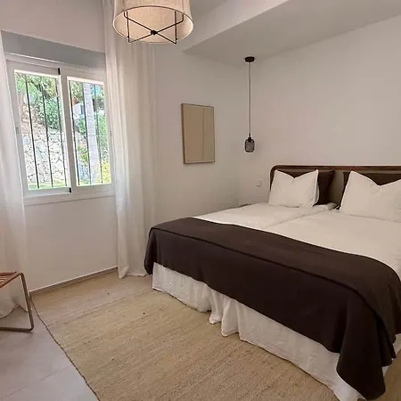 Townhouse Algarrobos بيت للعطل ماربيا