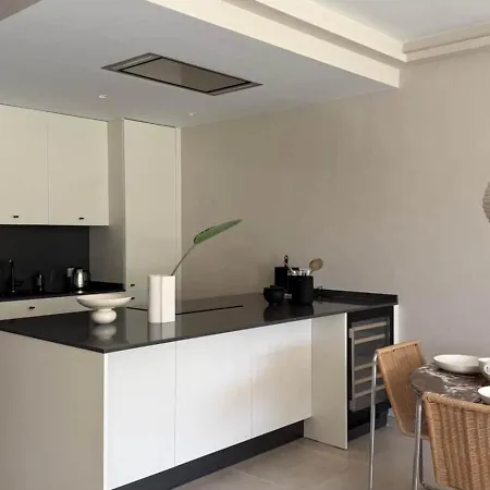 Townhouse Algarrobos ماربيا